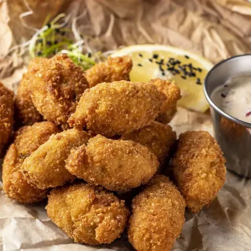 Midii picante pane cu sos de usturoi