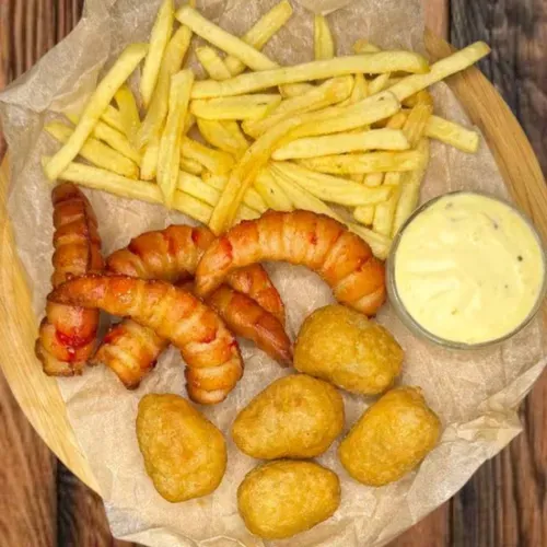 Tiger & Cheese Basket